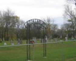The cemetery is built in the mixed architectural style of the late 19th & 20th centuries American movement and high-style Victorian funerary art.